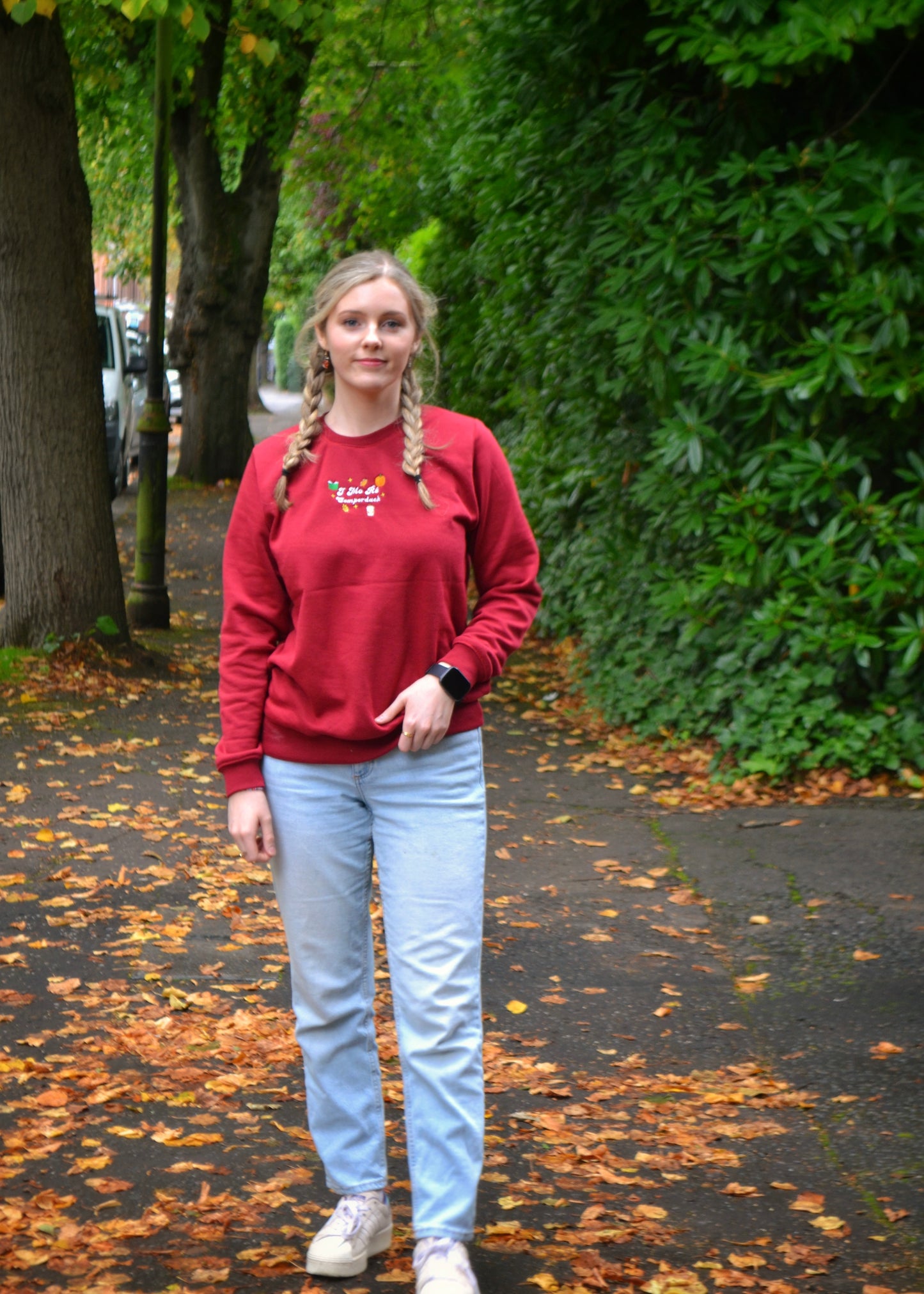 Irish ‘In My Cosy Era’ Sweatshirt Maroon - I mo ré compordach