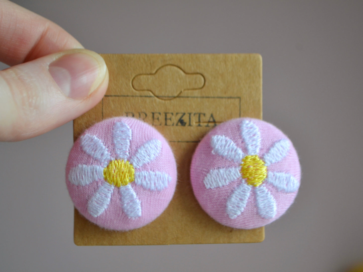 Daisy Button Earrings - Pink