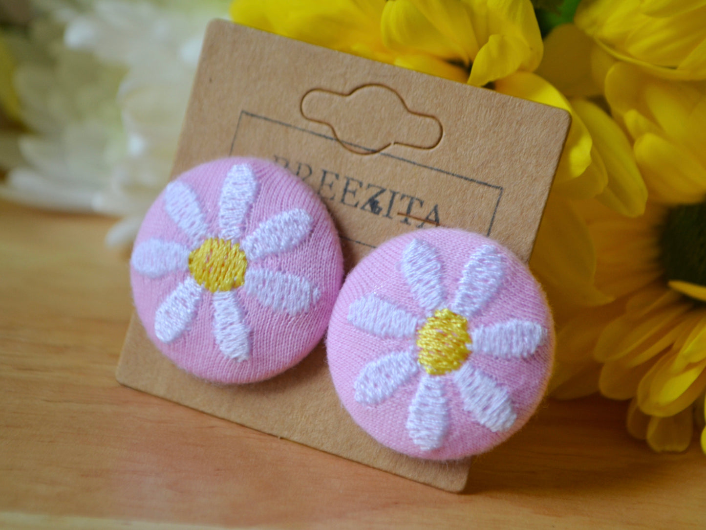 Daisy Button Earrings - Yellow