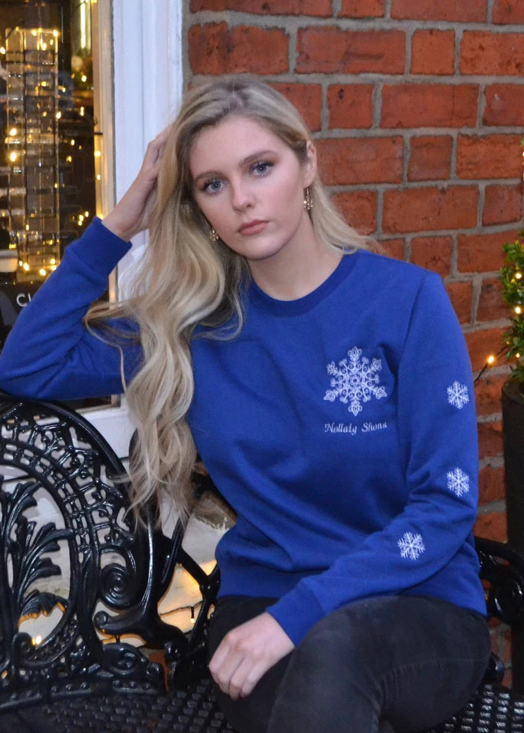 Irish Snowflake Nollaig Shona Sweatshirt - Christmas