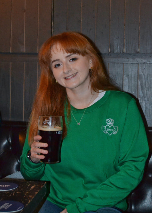 Green Claddagh Sweatshirt – White Embroidery
