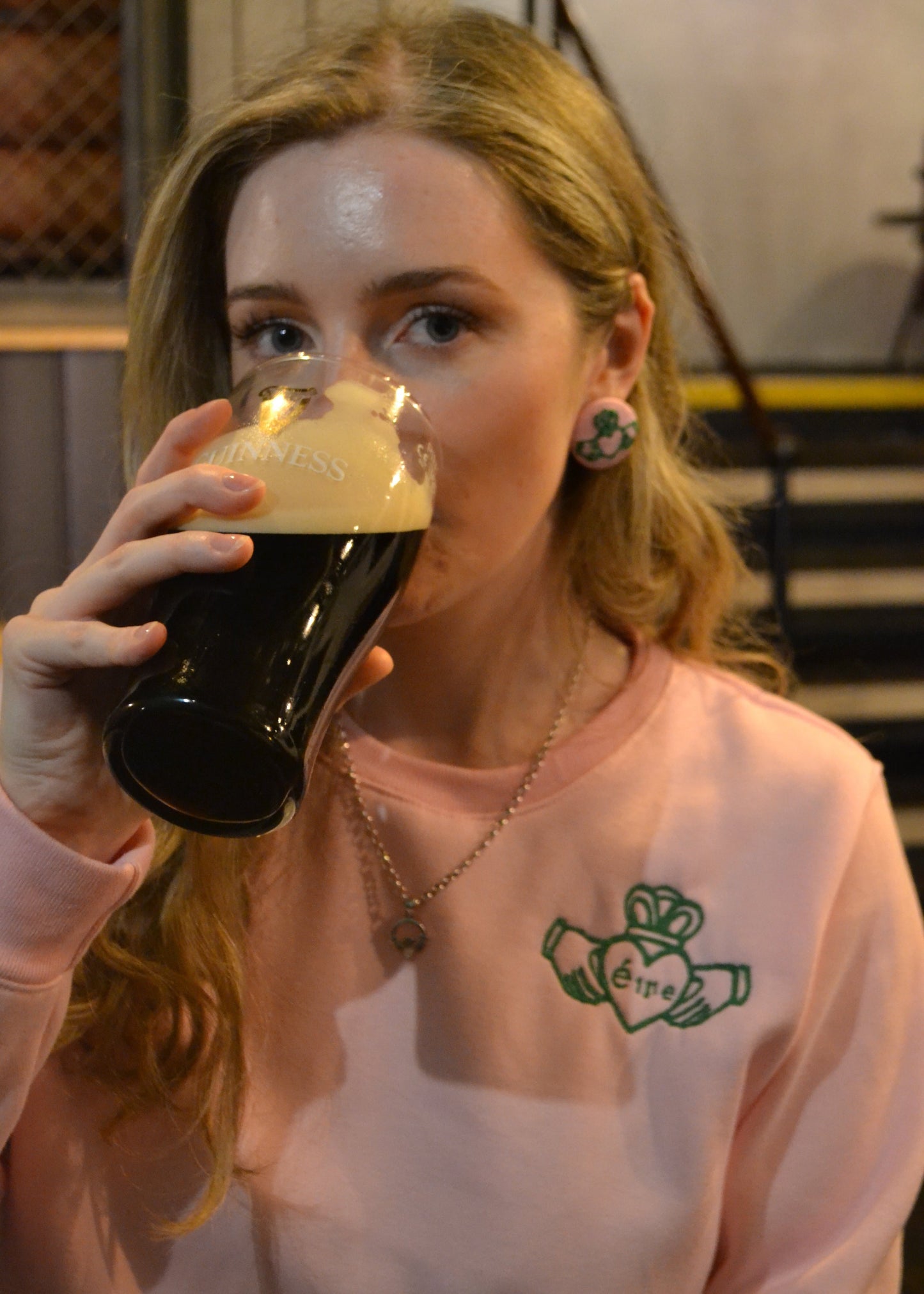 Pink Claddagh Sweatshirt – Green Embroidery