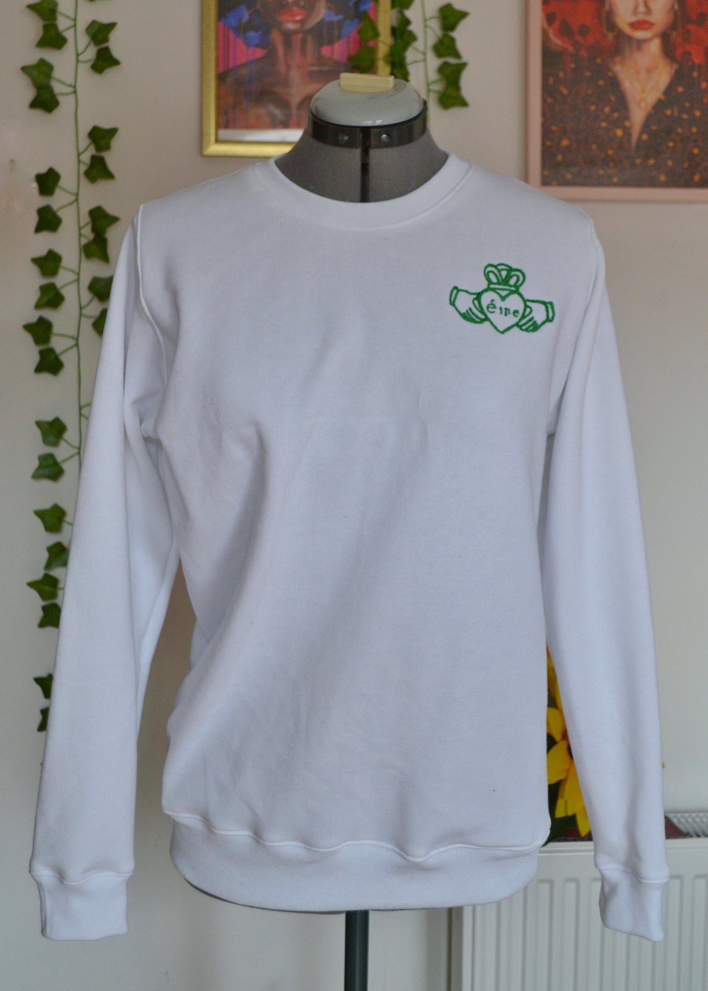 White Claddagh Sweatshirt – Green Embroidery