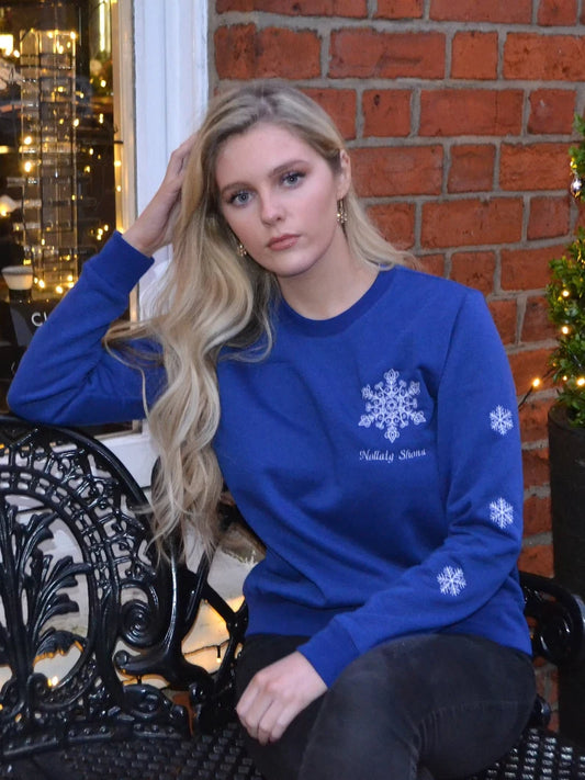 Irish Snowflake Nollaig Shona Sweatshirt - Christmas