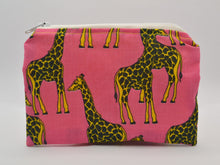 Load image into Gallery viewer, Giraffe Purse