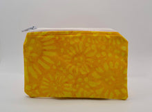 Load image into Gallery viewer, Sunflower Purse - Batik Design