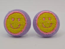 Load image into Gallery viewer, Smiley Face Button Earrings