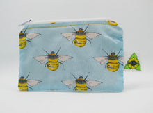 Load image into Gallery viewer, Bee Purse