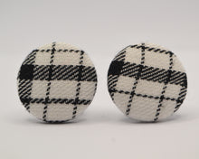 Load image into Gallery viewer, Black And White Tartan Button Earrings